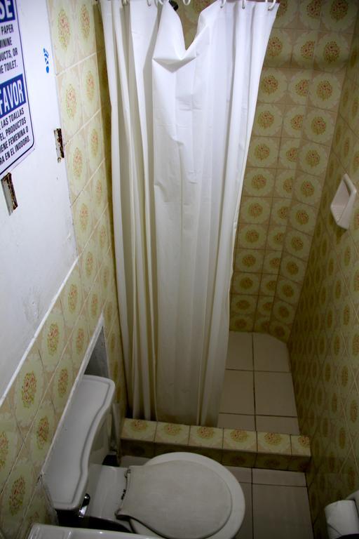 The House Project Backpackers Lima Quarto foto